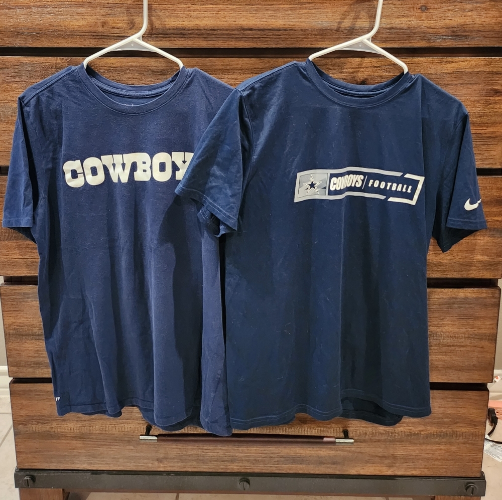 Dallas Cowboys Tees size Large